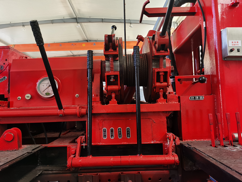 出口型6驅(qū)車載水井鉆機